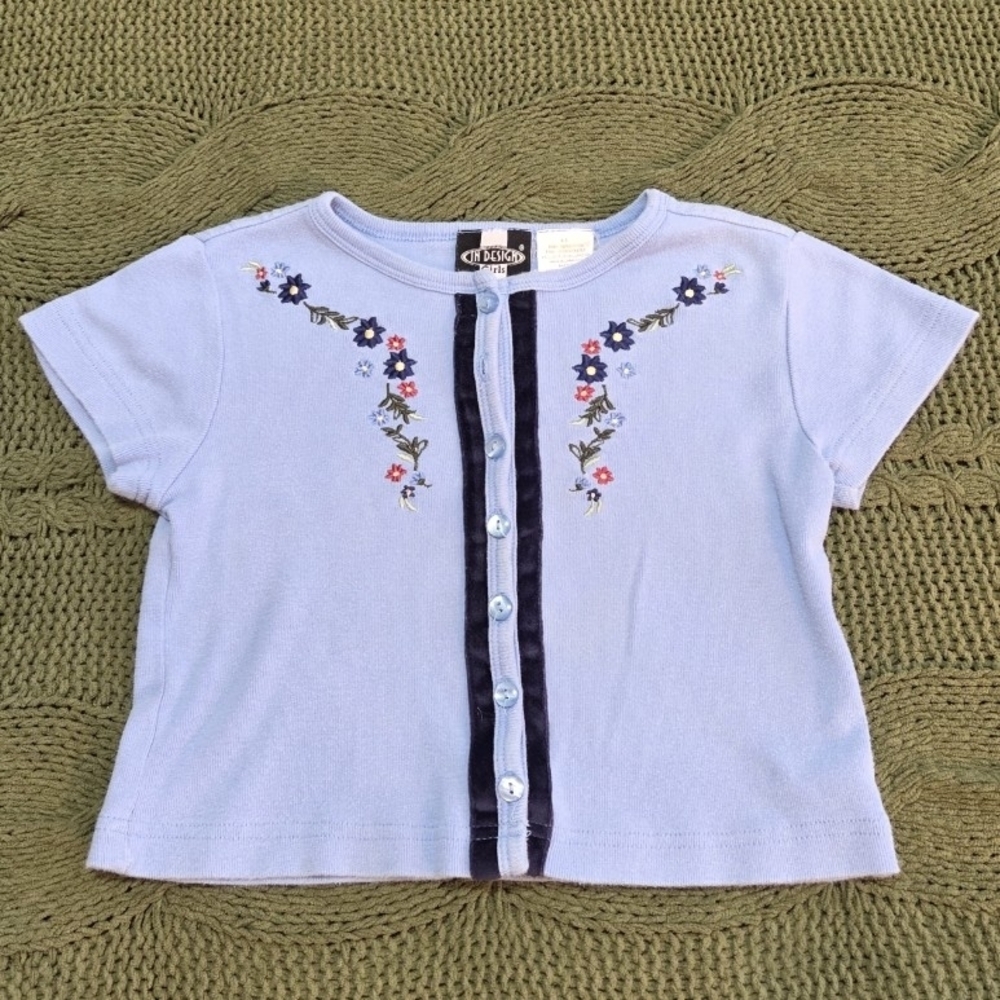 In Design Girls Shirt Floral Embroidery Button Up Top Vintage